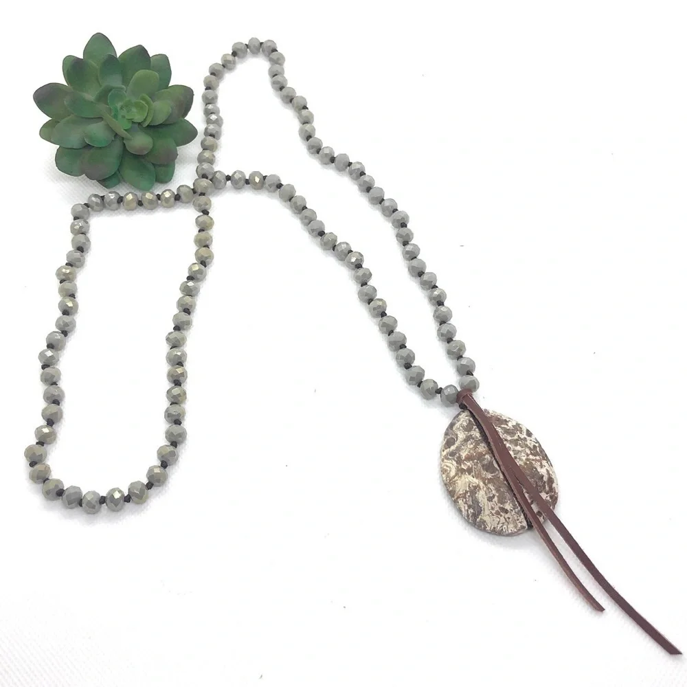 NWOT Artisan Rosary Beaded Pendant Necklace with Large Jasper Stone and Leather